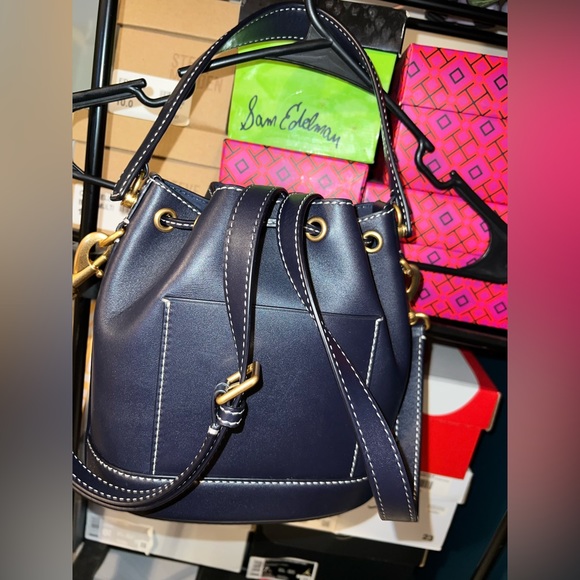 Tory Burch Bucket Bag - Picture 3 of 8